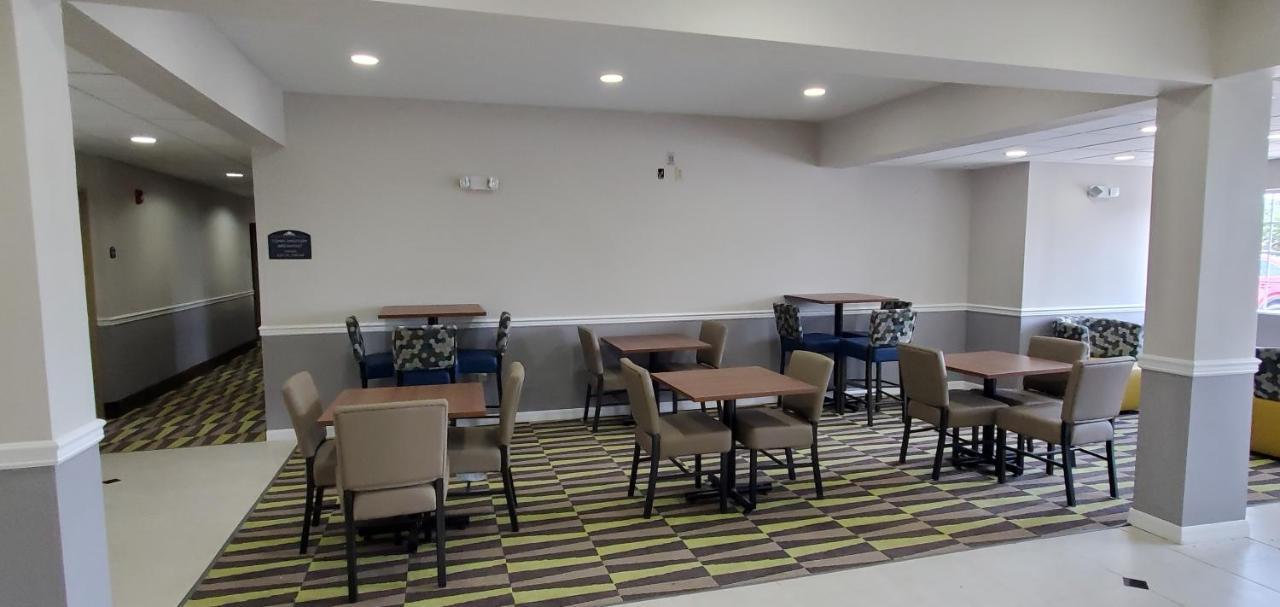 Microtel Inn & Suites By Wyndham Panama City Extérieur photo