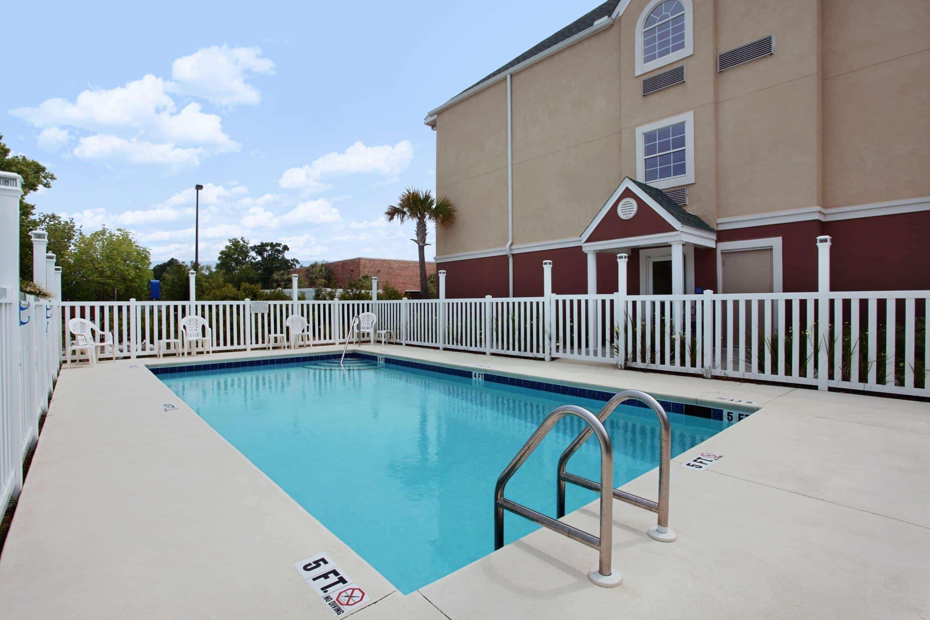 Microtel Inn & Suites By Wyndham Panama City Facilités photo
